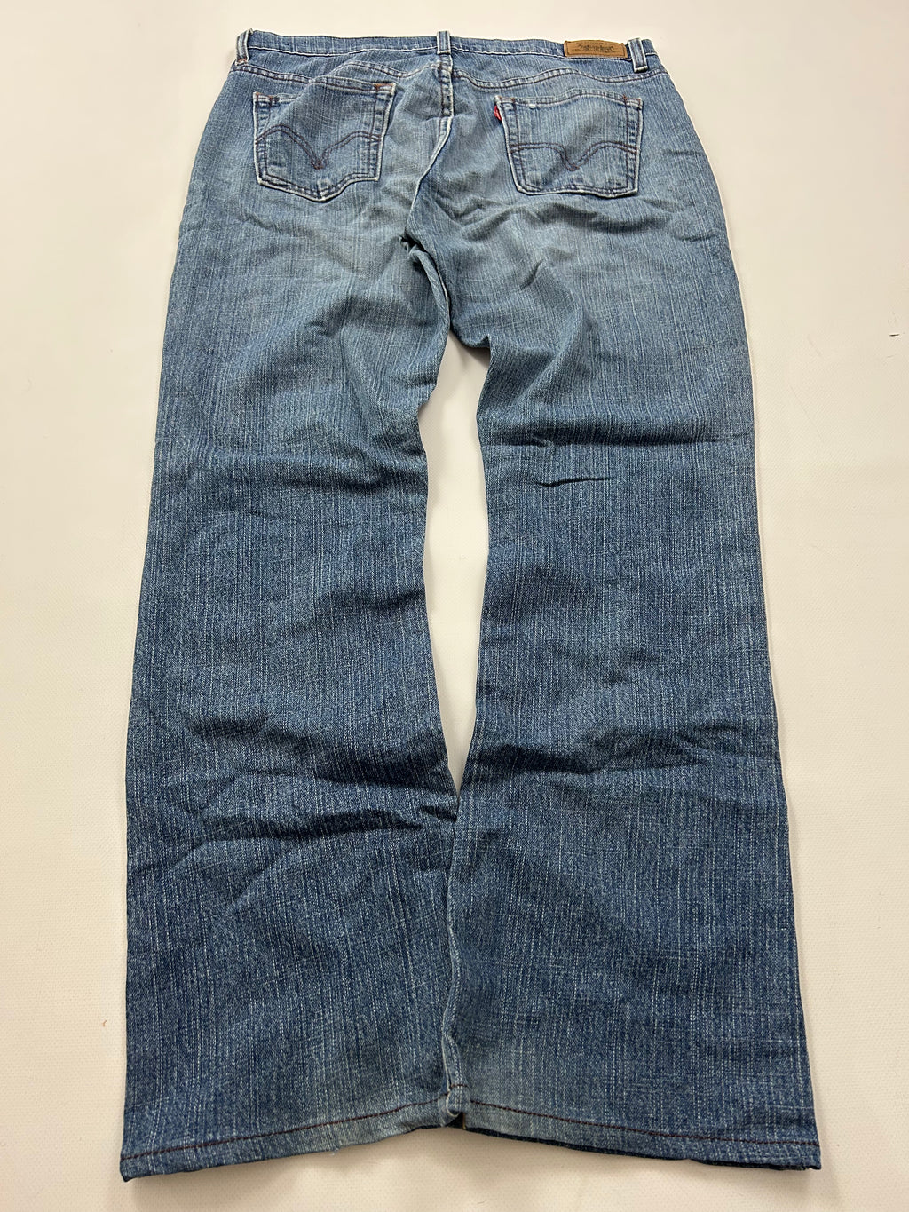 Levis bootcut Jeans
