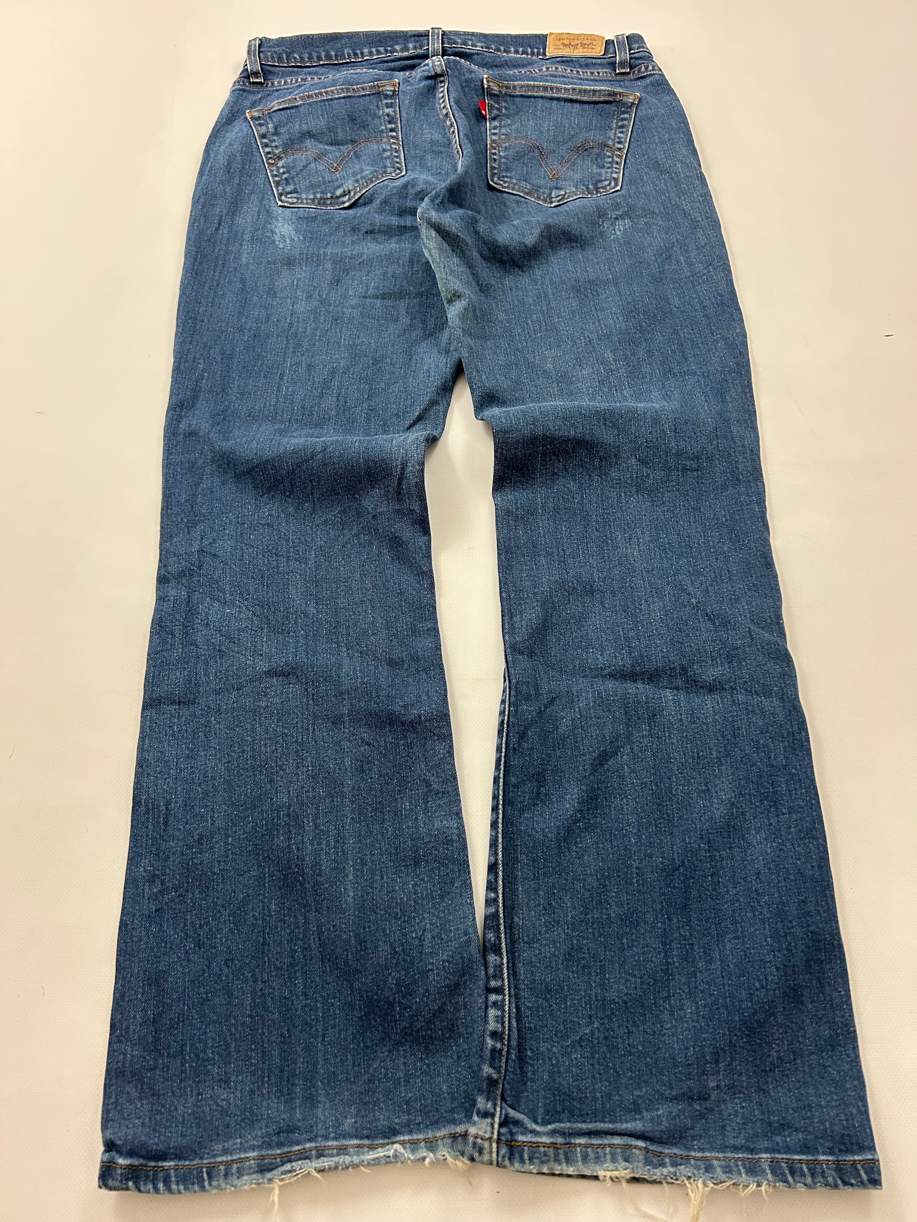 Levis bootcut Jeans