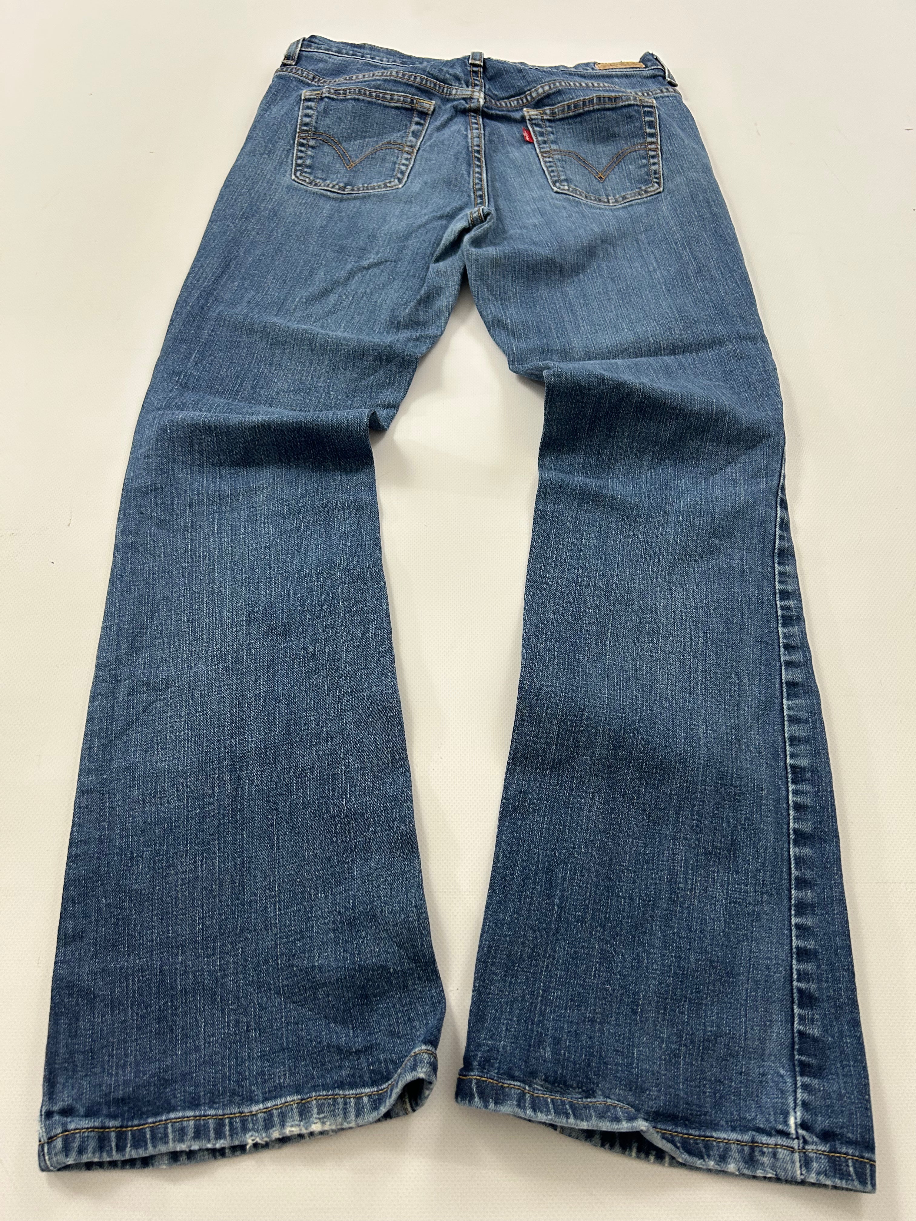 Levis Jeans