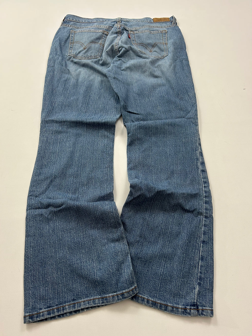 Levis bootcut Jeans