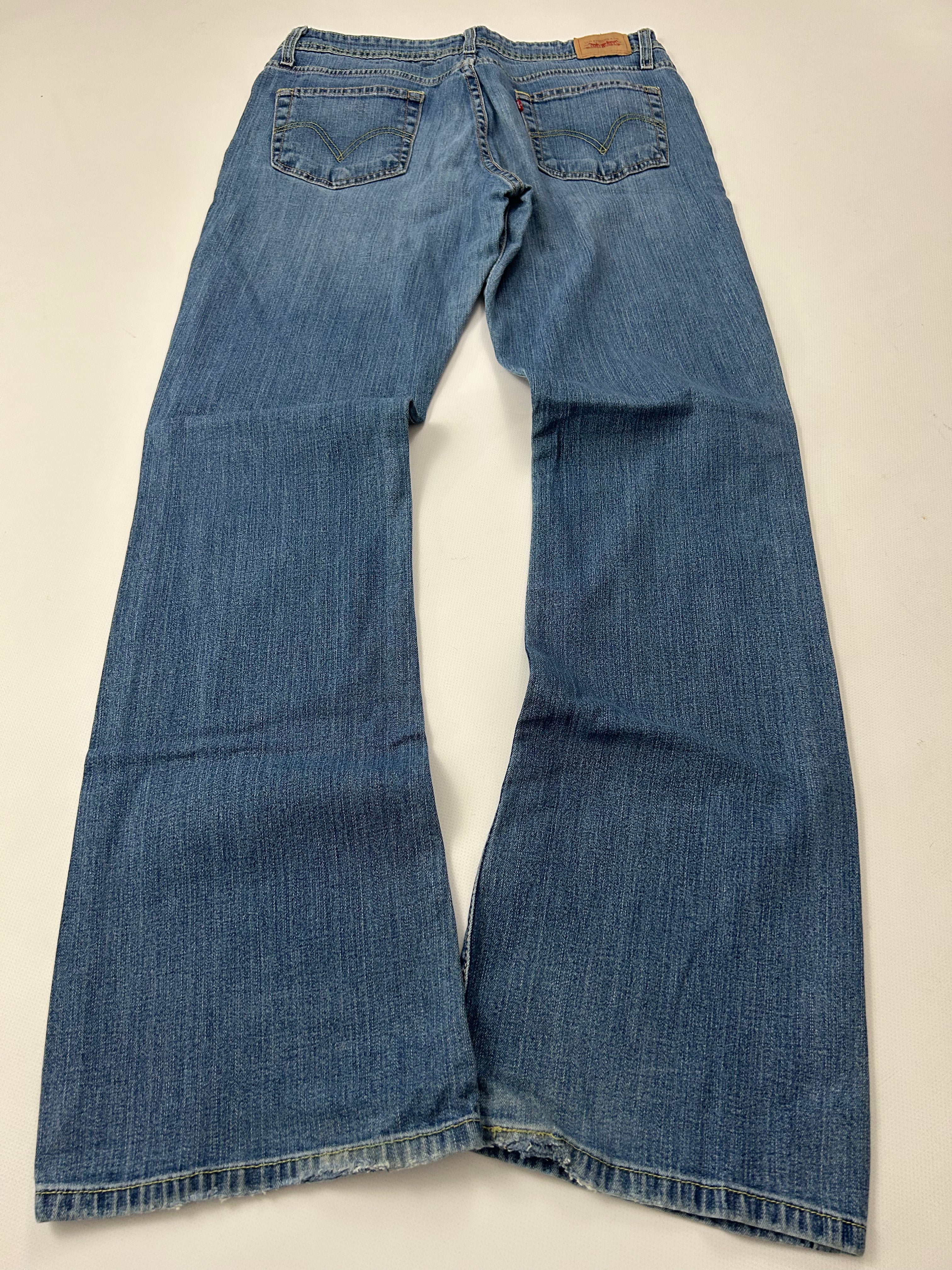 Levis bootcut Jeans