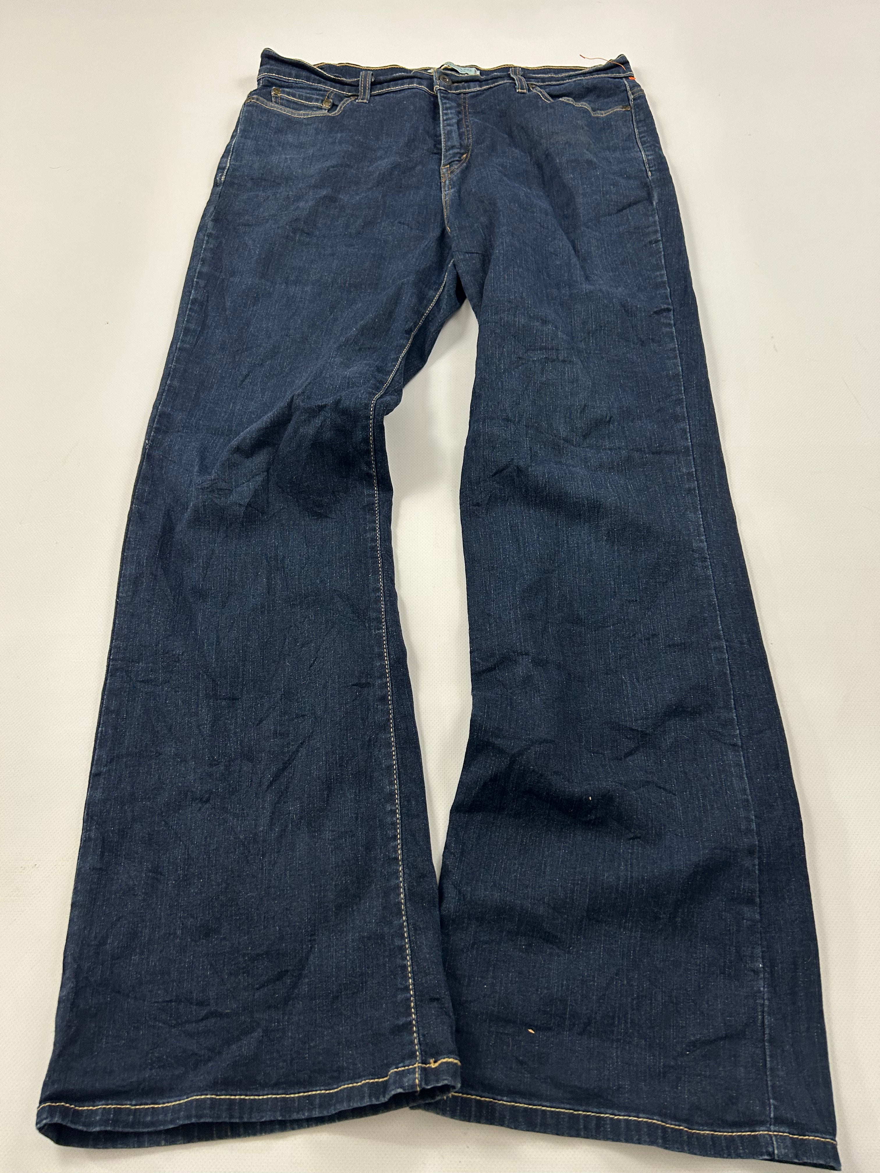 Levis bootcut Jeans