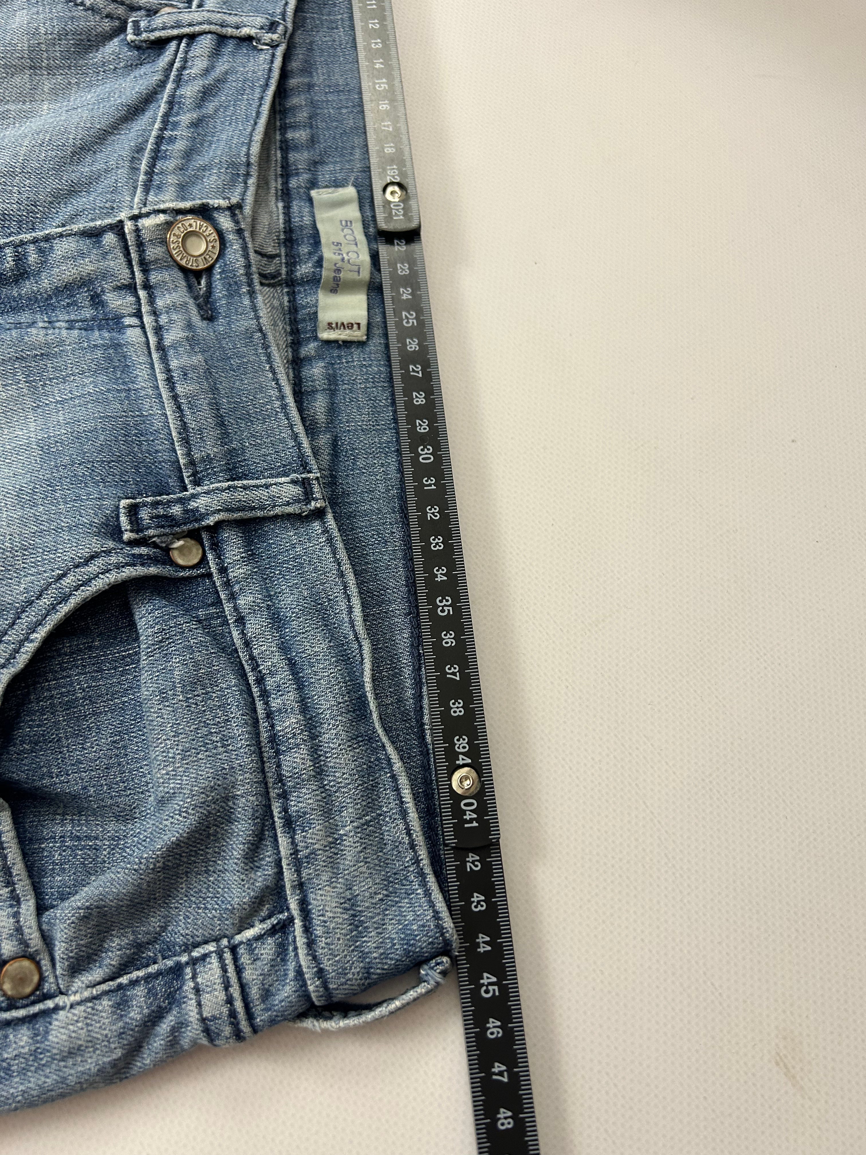 Levis bootcut Jeans
