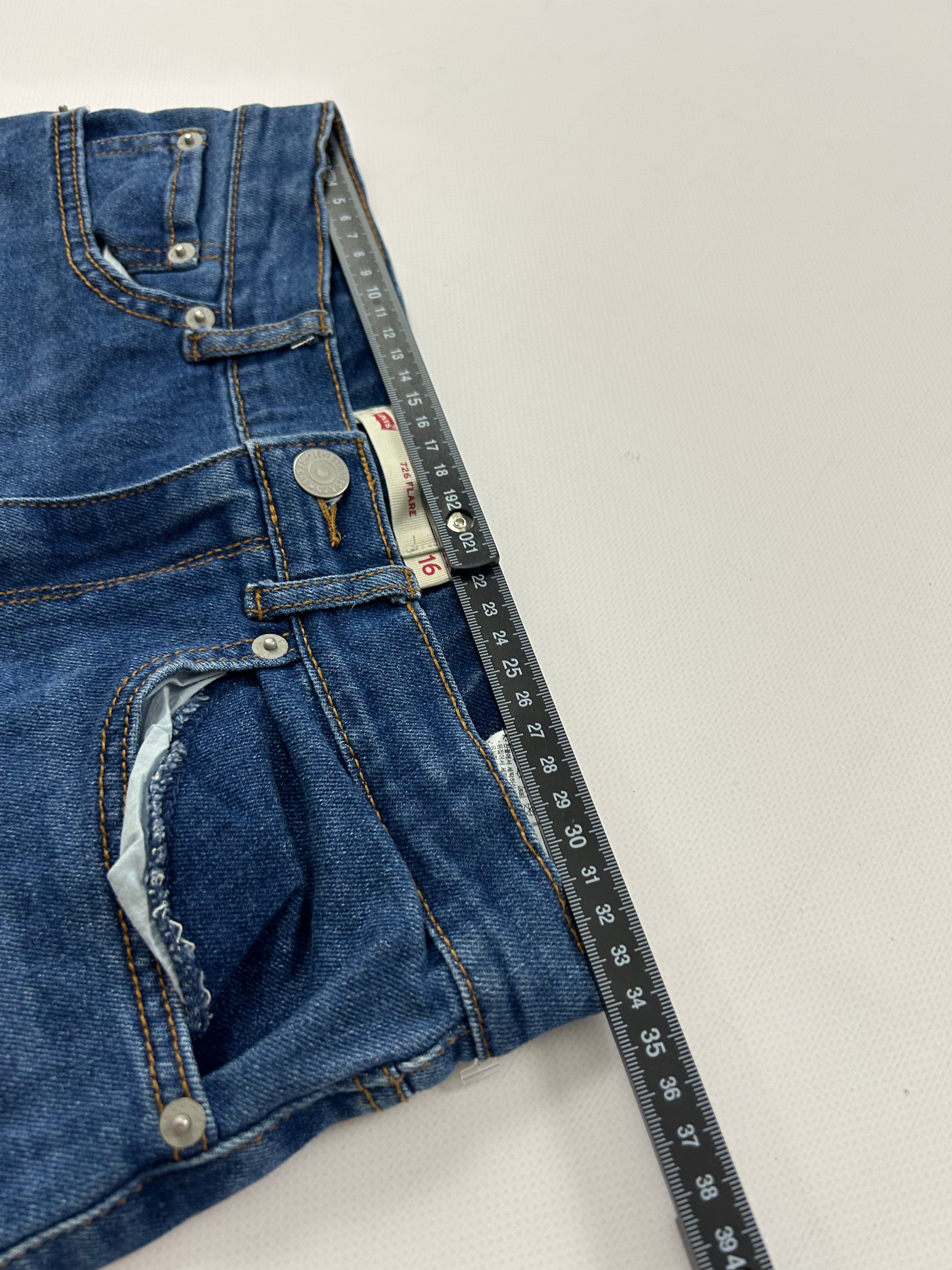 Levis Jeans