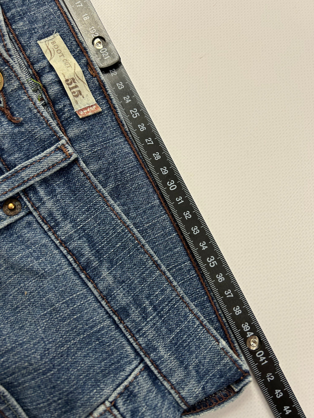 Levis bootcut Jeans