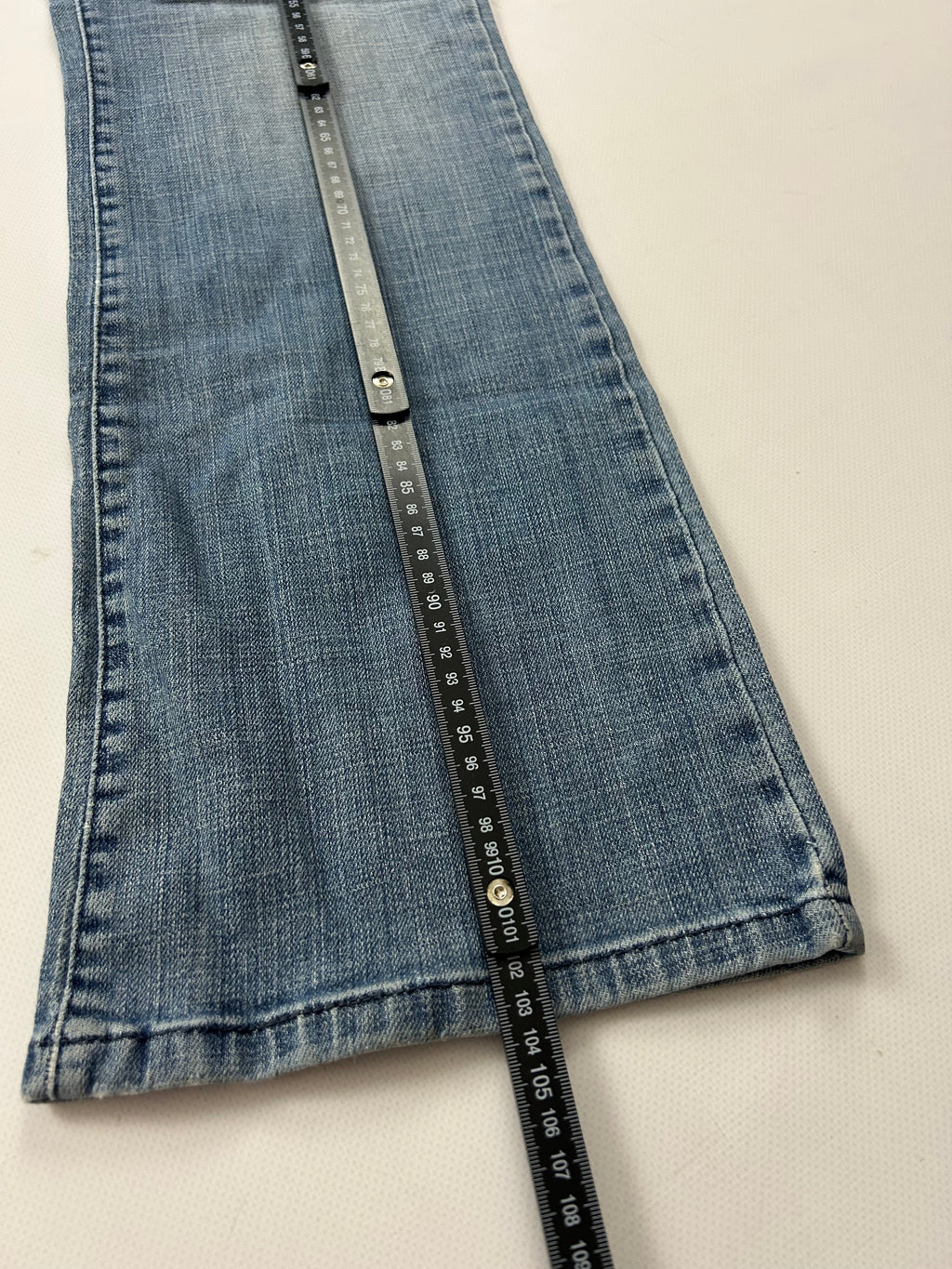 Levis bootcut Jeans