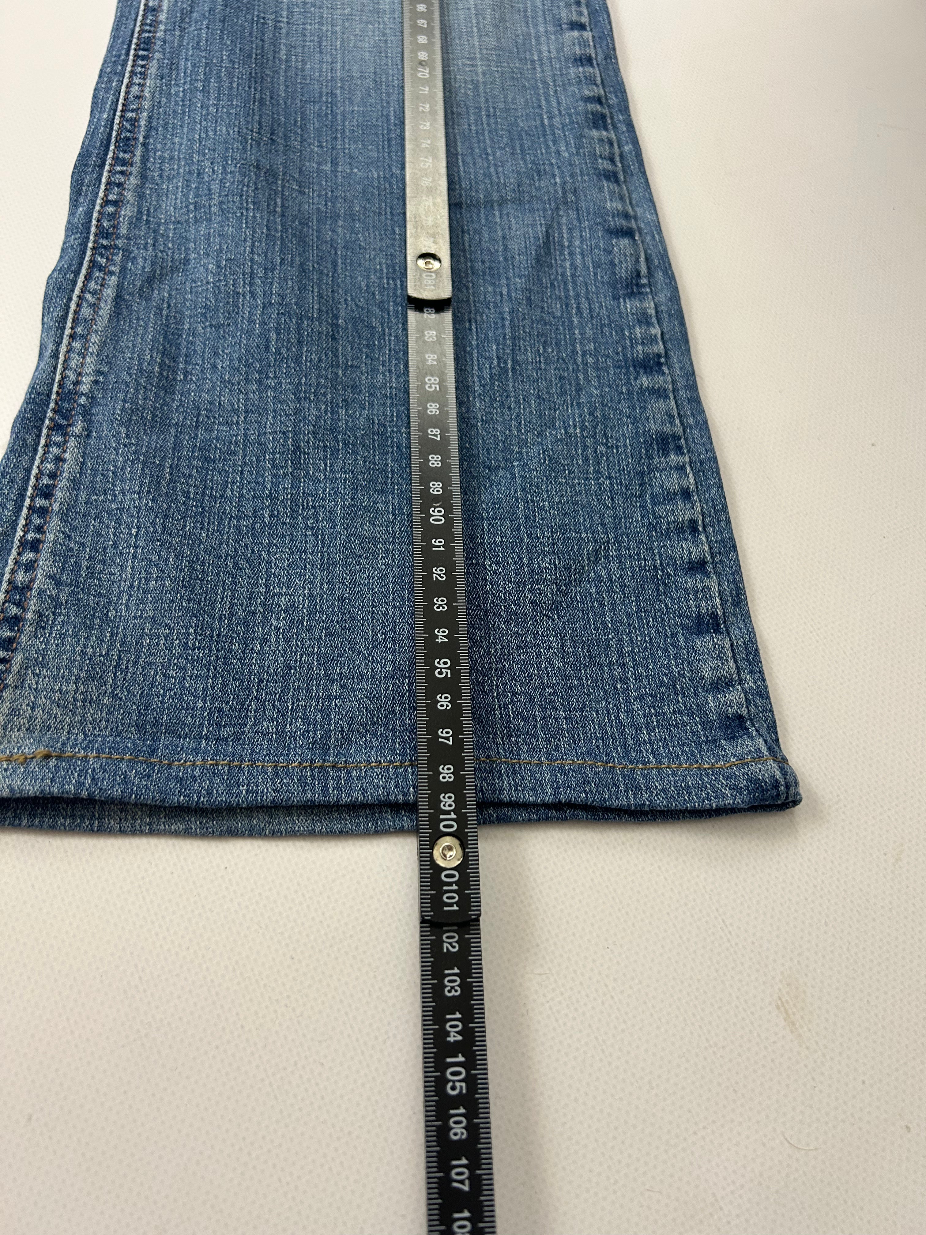 Levis bootcut Jeans