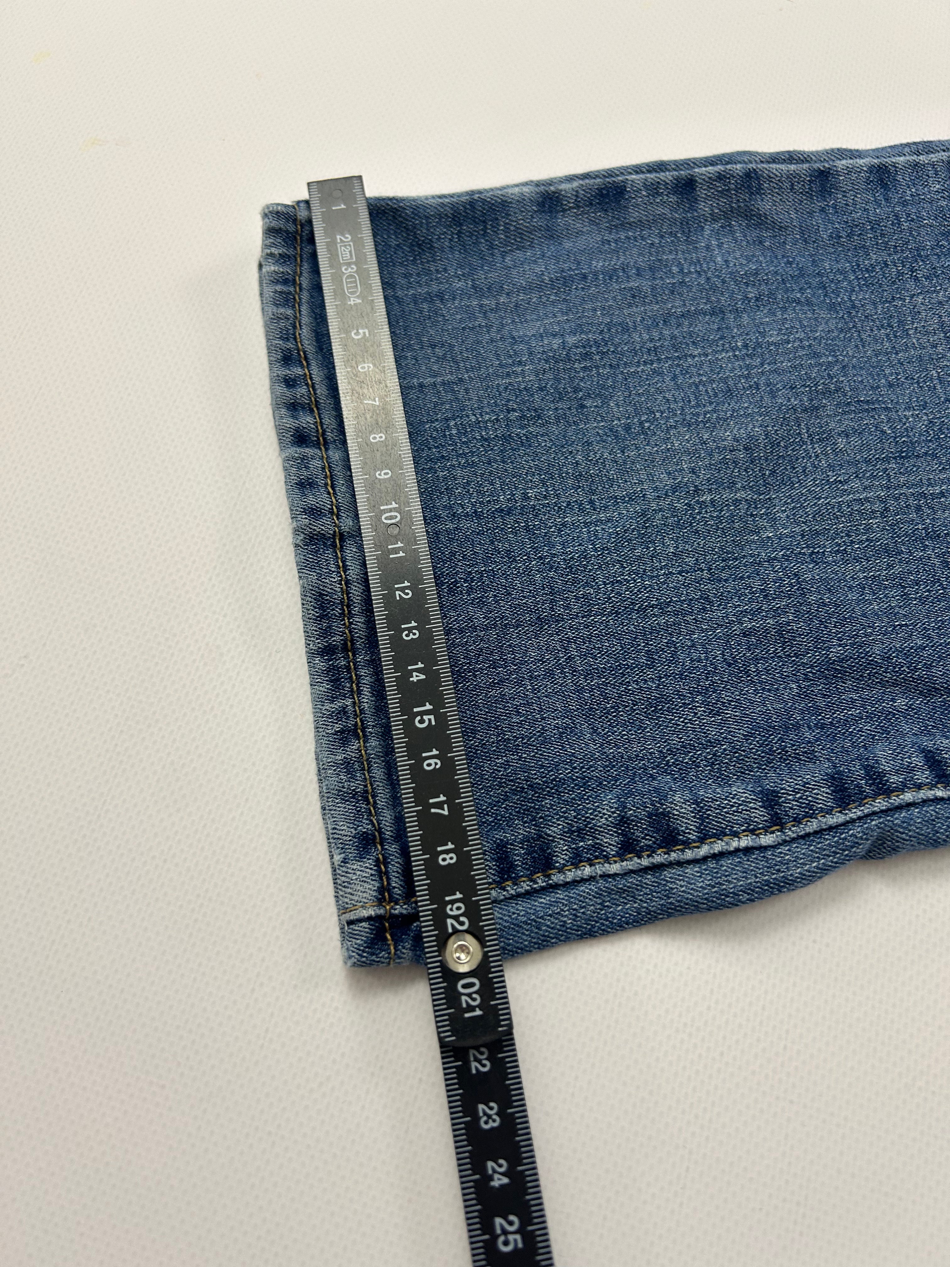 Levis bootcut Jeans