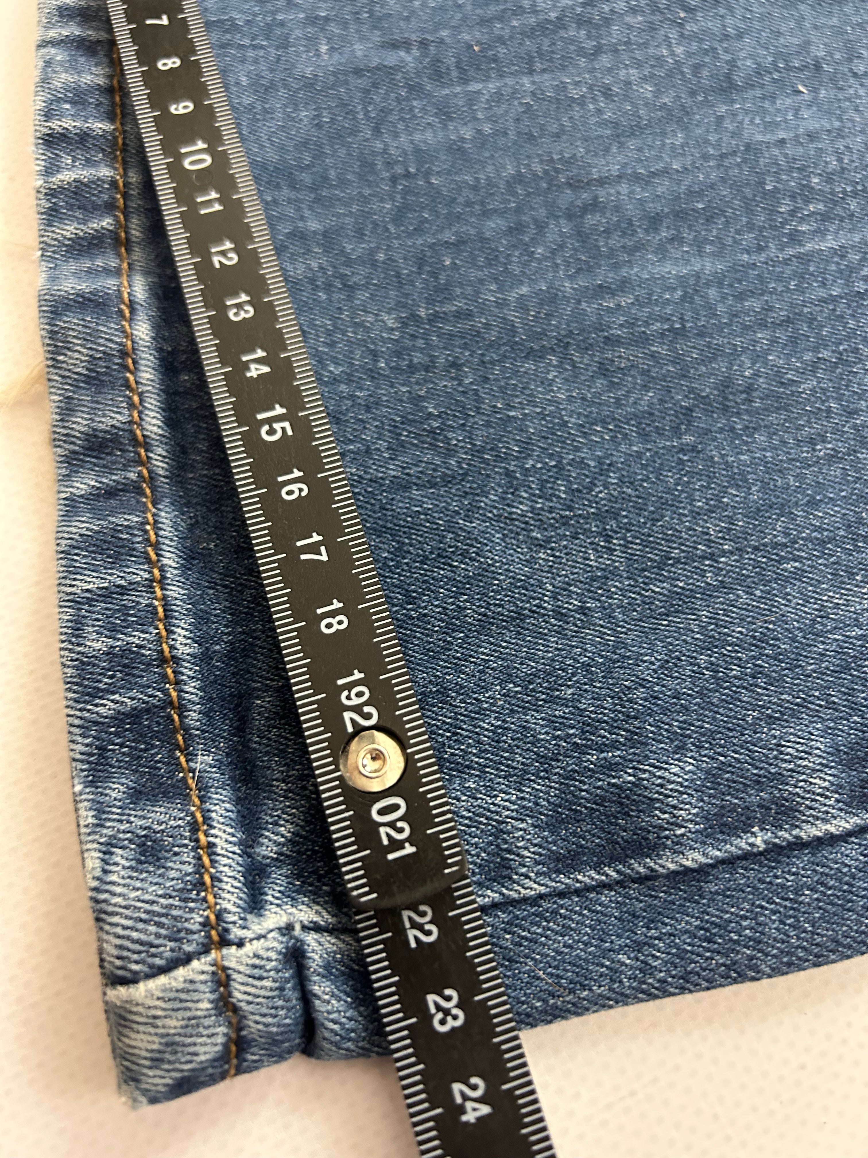 Levis bootcut Jeans