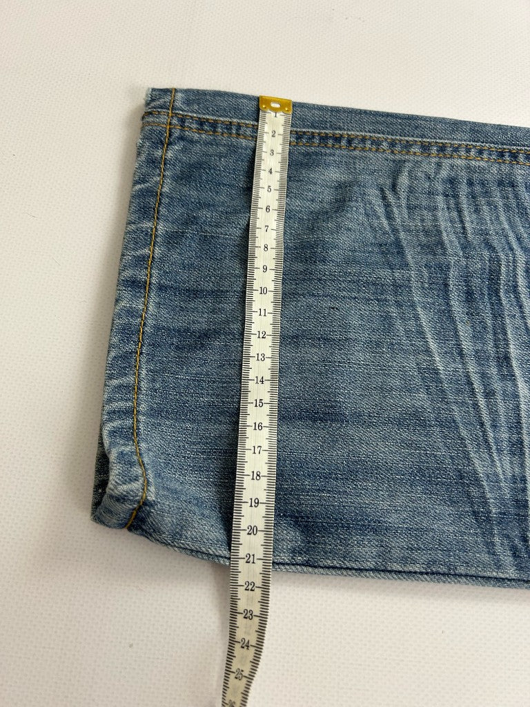 Distressed Jeans